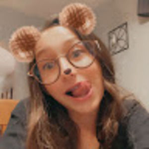 Meet your Posher, Ariana